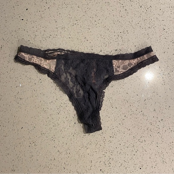 Victoria's Secret Lace Thong - Gray - Picture 2 of 4